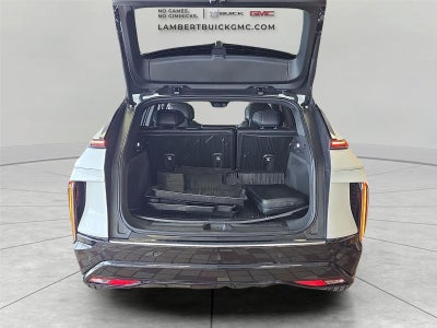 2024 Cadillac LYRIQ Luxury 1