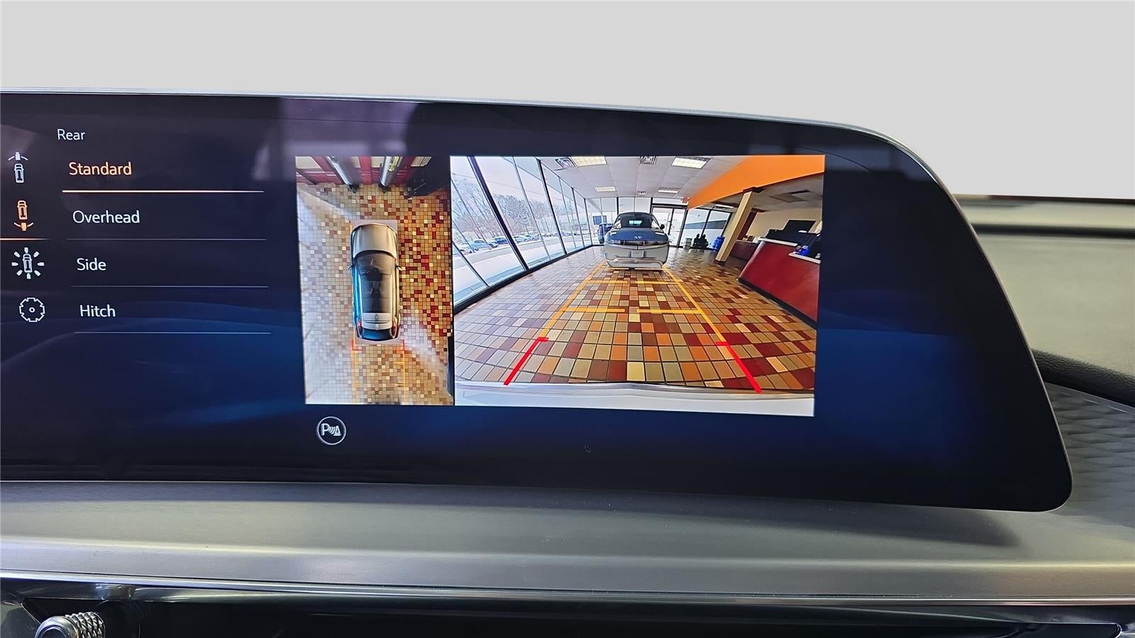 2024 Cadillac LYRIQ Luxury 1