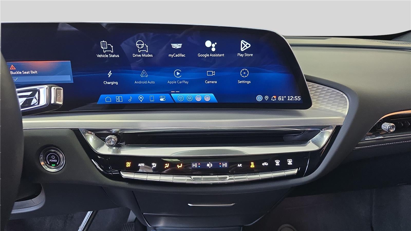 2025 Cadillac LYRIQ Luxury 3