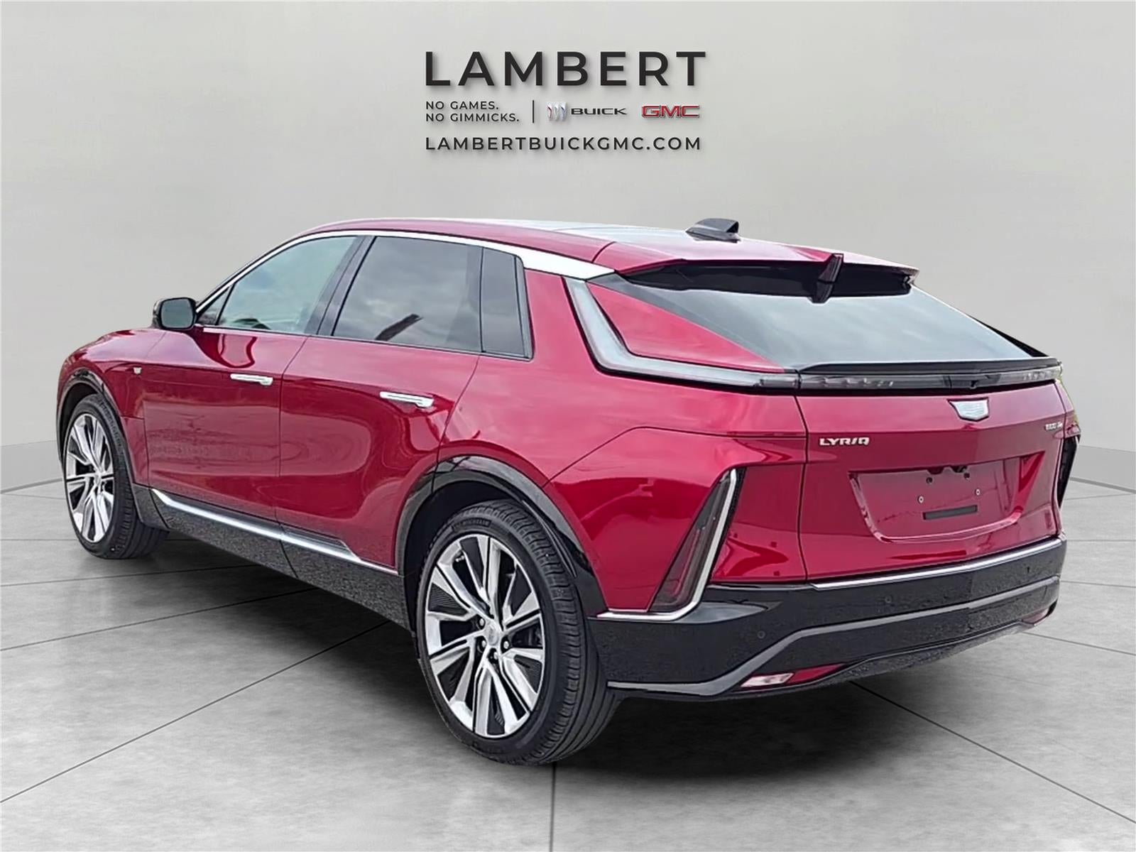 2025 Cadillac LYRIQ Luxury 3