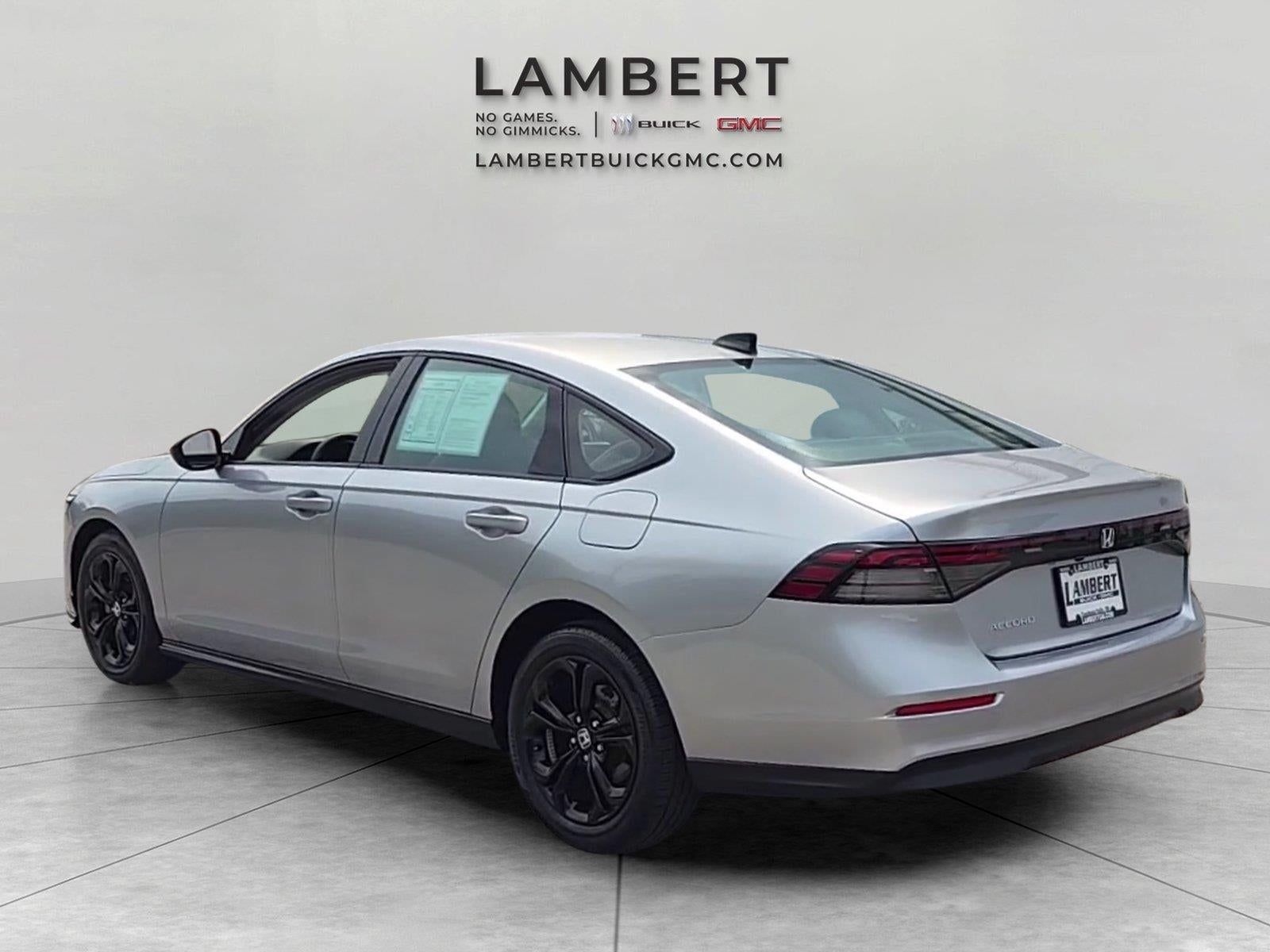 2025 Honda Accord Sedan SE