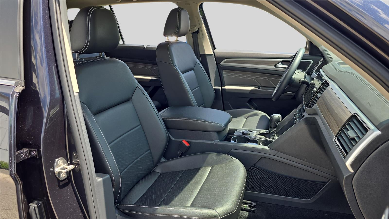2023 Volkswagen Atlas 2.0T SEL