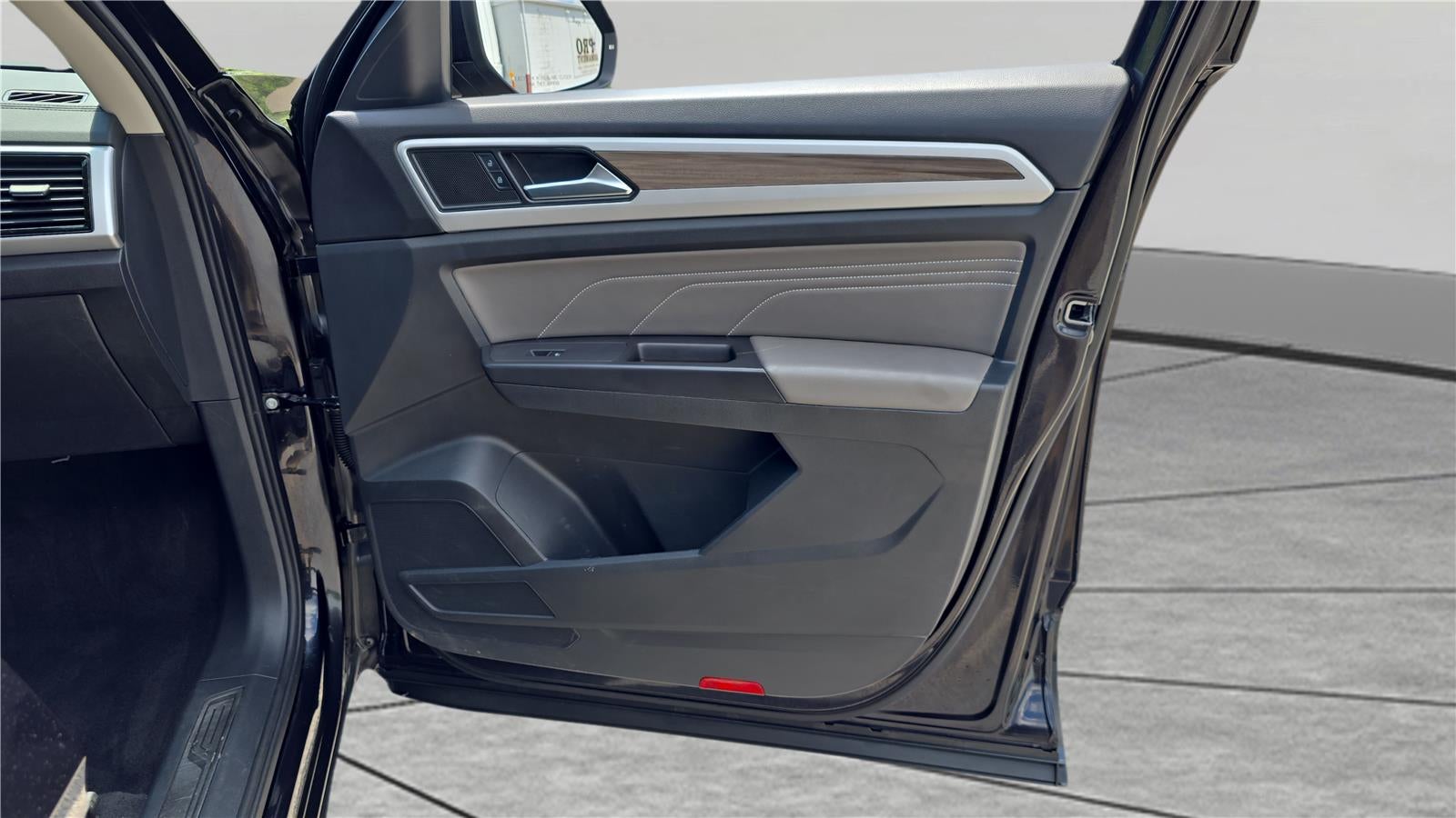 2023 Volkswagen Atlas 2.0T SEL