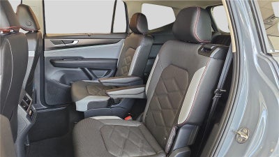 2024 Volkswagen Atlas 2.0T Peak Edition SE w/Technology