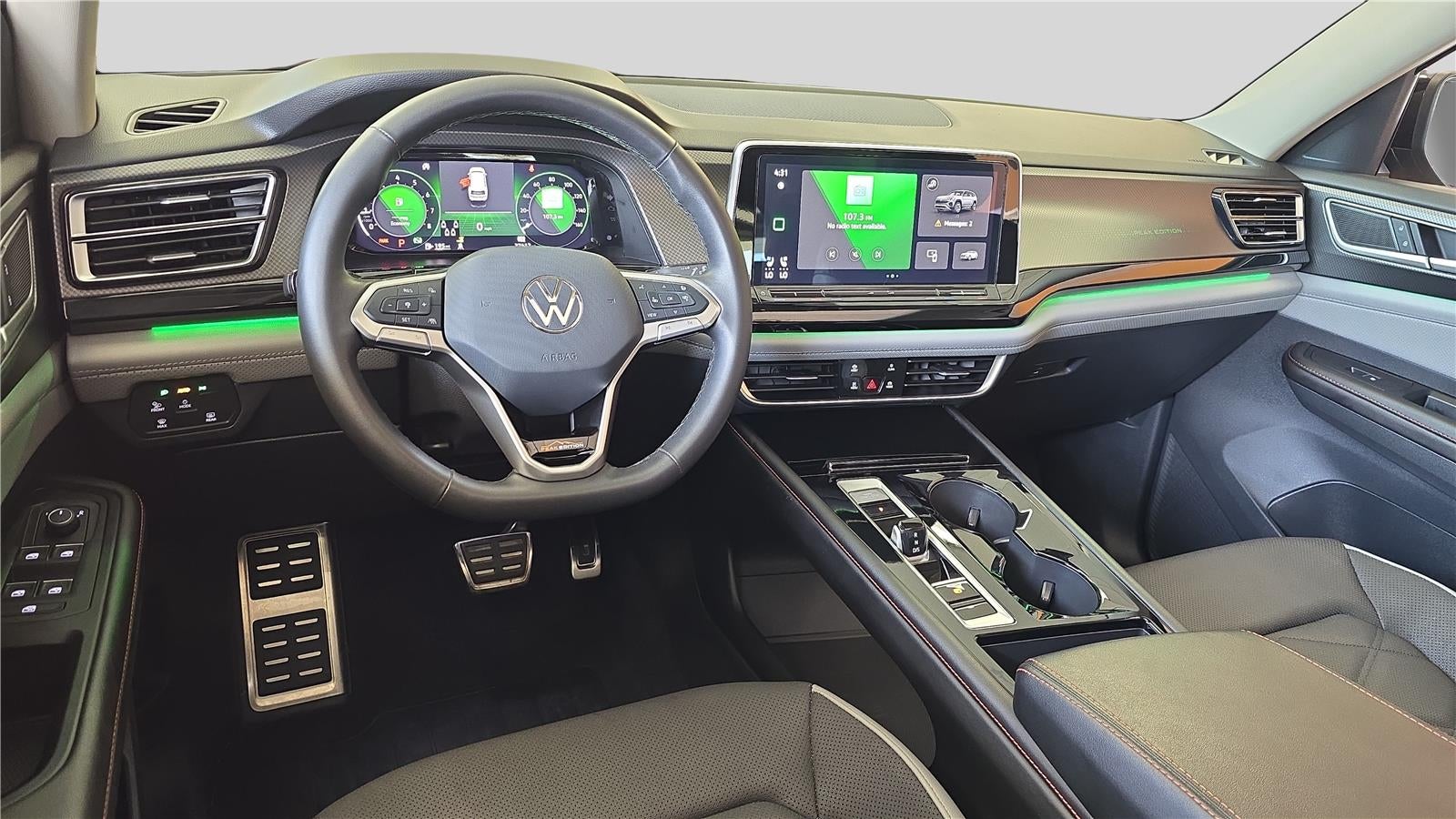 2024 Volkswagen Atlas 2.0T Peak Edition SE w/Technology