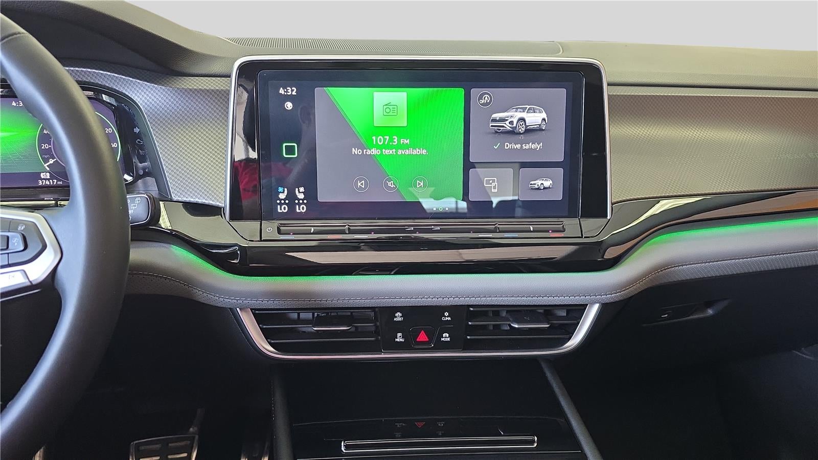 2024 Volkswagen Atlas 2.0T Peak Edition SE w/Technology