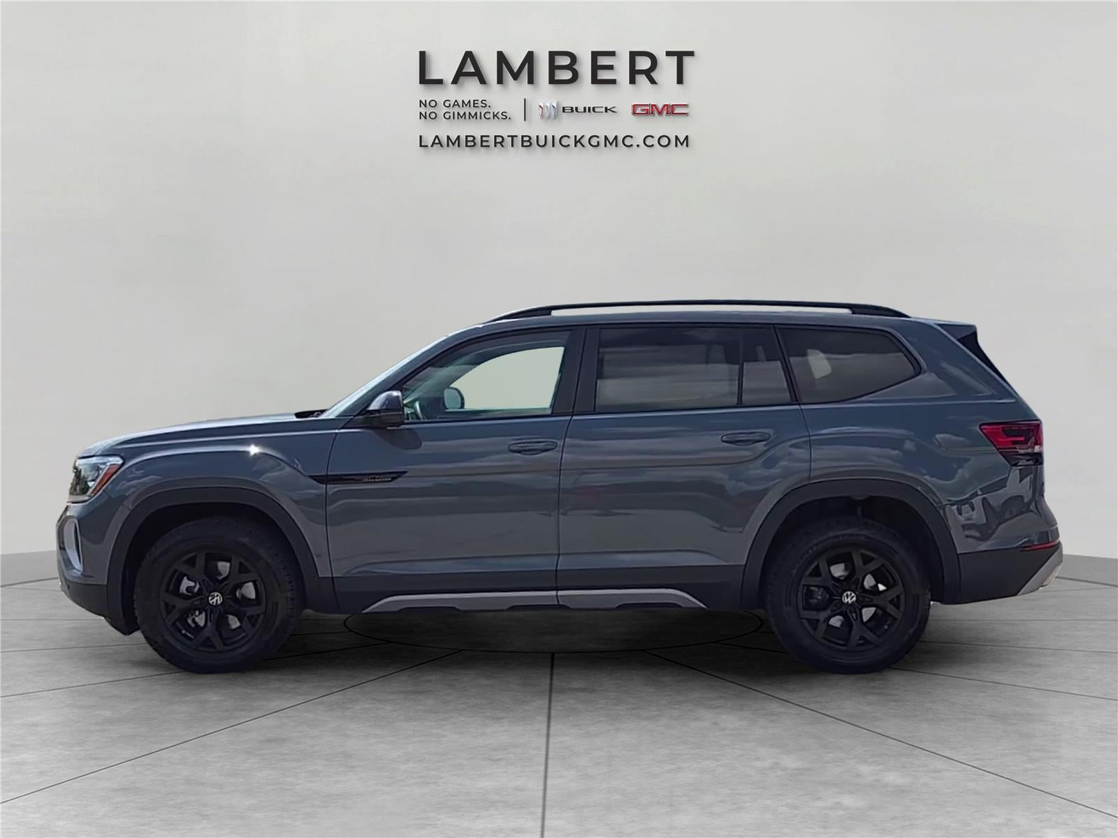 2024 Volkswagen Atlas 2.0T Peak Edition SE w/Technology