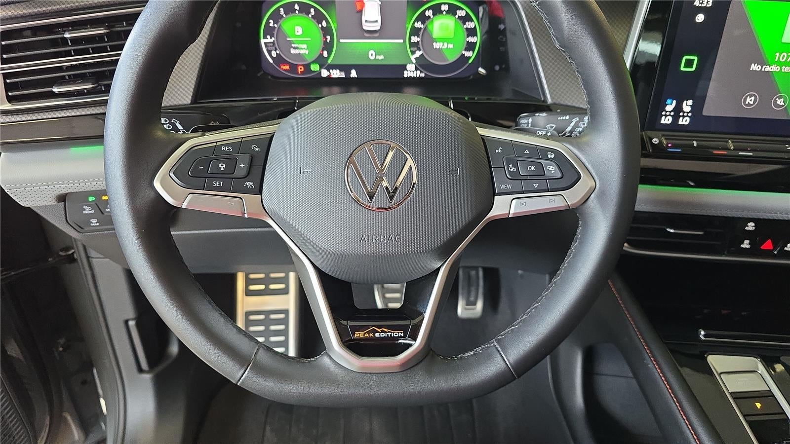 2024 Volkswagen Atlas 2.0T Peak Edition SE w/Technology