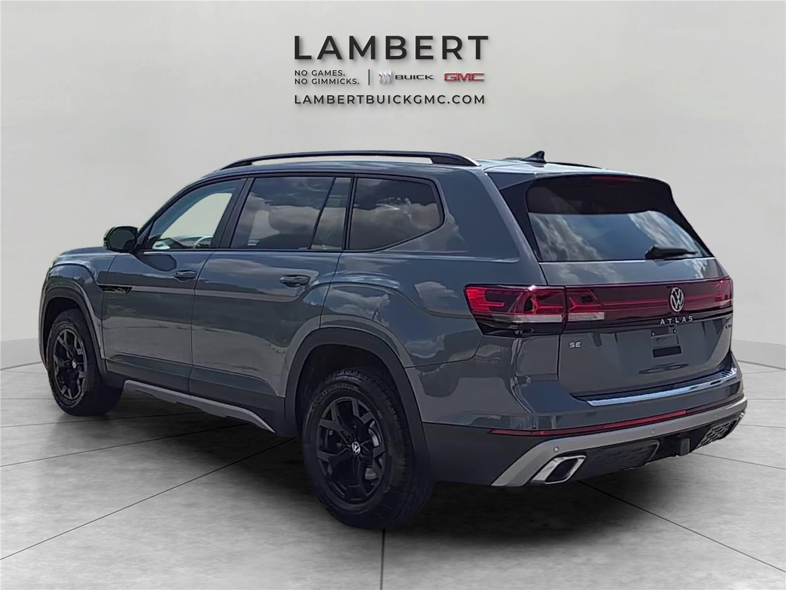 2024 Volkswagen Atlas 2.0T Peak Edition SE w/Technology