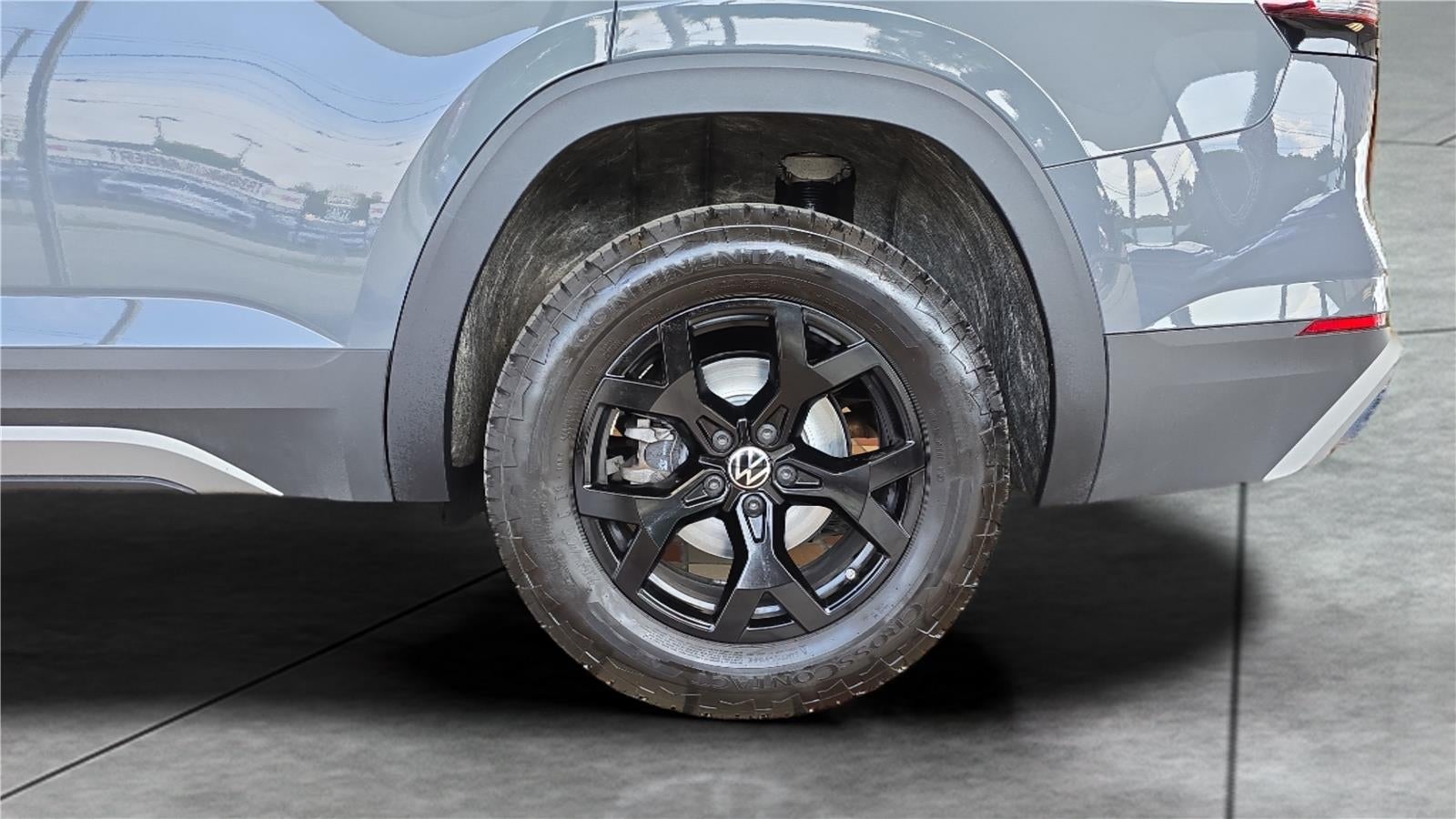 2024 Volkswagen Atlas 2.0T Peak Edition SE w/Technology