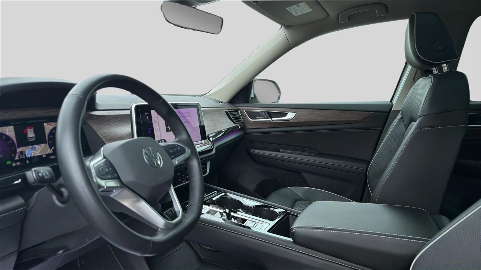 2025 Volkswagen Atlas 2.0T SEL Premium R-Line