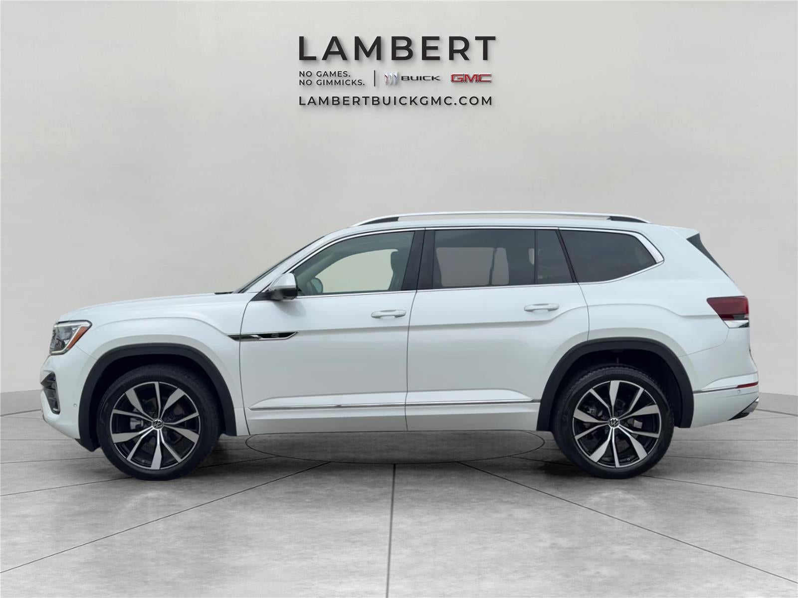 2025 Volkswagen Atlas 2.0T SEL Premium R-Line
