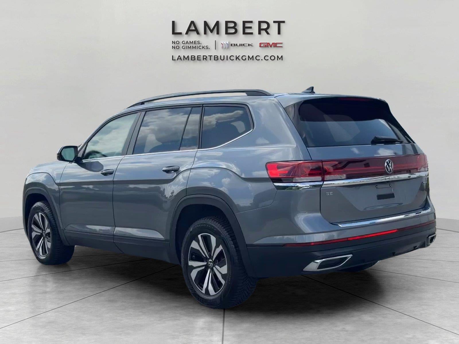 2024 Volkswagen Atlas 2.0T SE