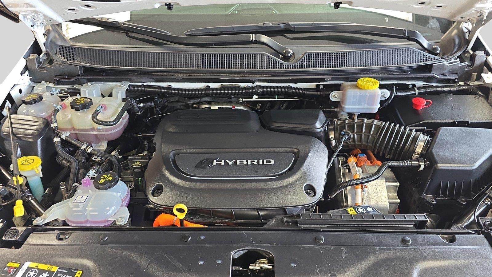2023 Chrysler Pacifica Hybrid Touring L