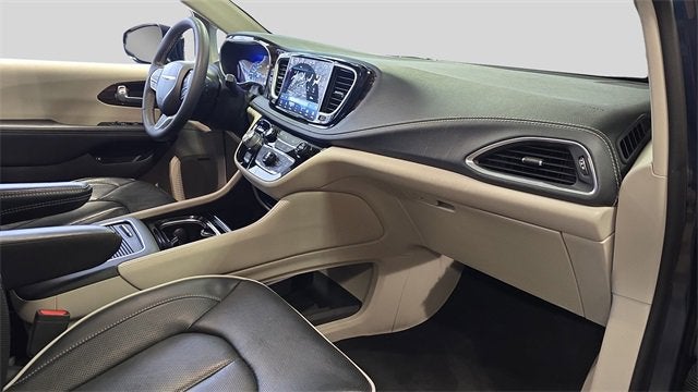 2022 Chrysler Pacifica Hybrid Limited