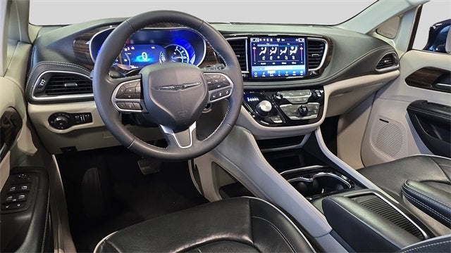 2022 Chrysler Pacifica Hybrid Limited