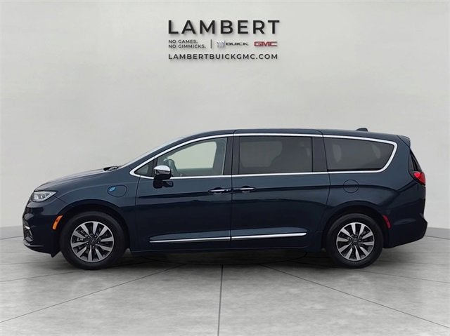 2022 Chrysler Pacifica Hybrid Limited