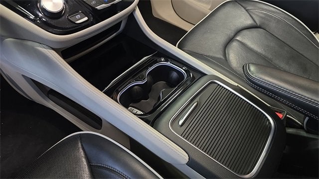 2022 Chrysler Pacifica Hybrid Limited