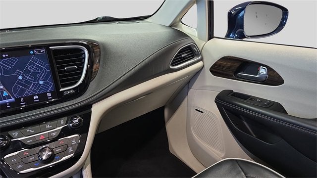 2022 Chrysler Pacifica Hybrid Limited