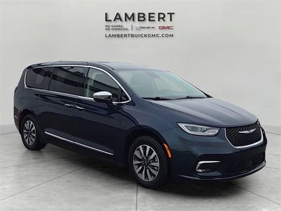 2022 Chrysler Pacifica Hybrid Limited