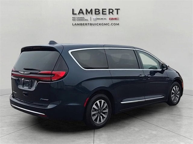 2022 Chrysler Pacifica Hybrid Limited