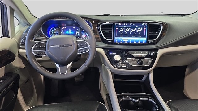 2022 Chrysler Pacifica Hybrid Limited