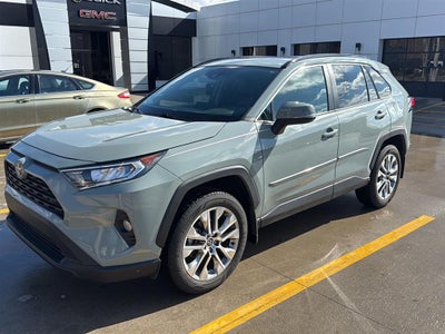 2020 Toyota RAV4 XLE Premium