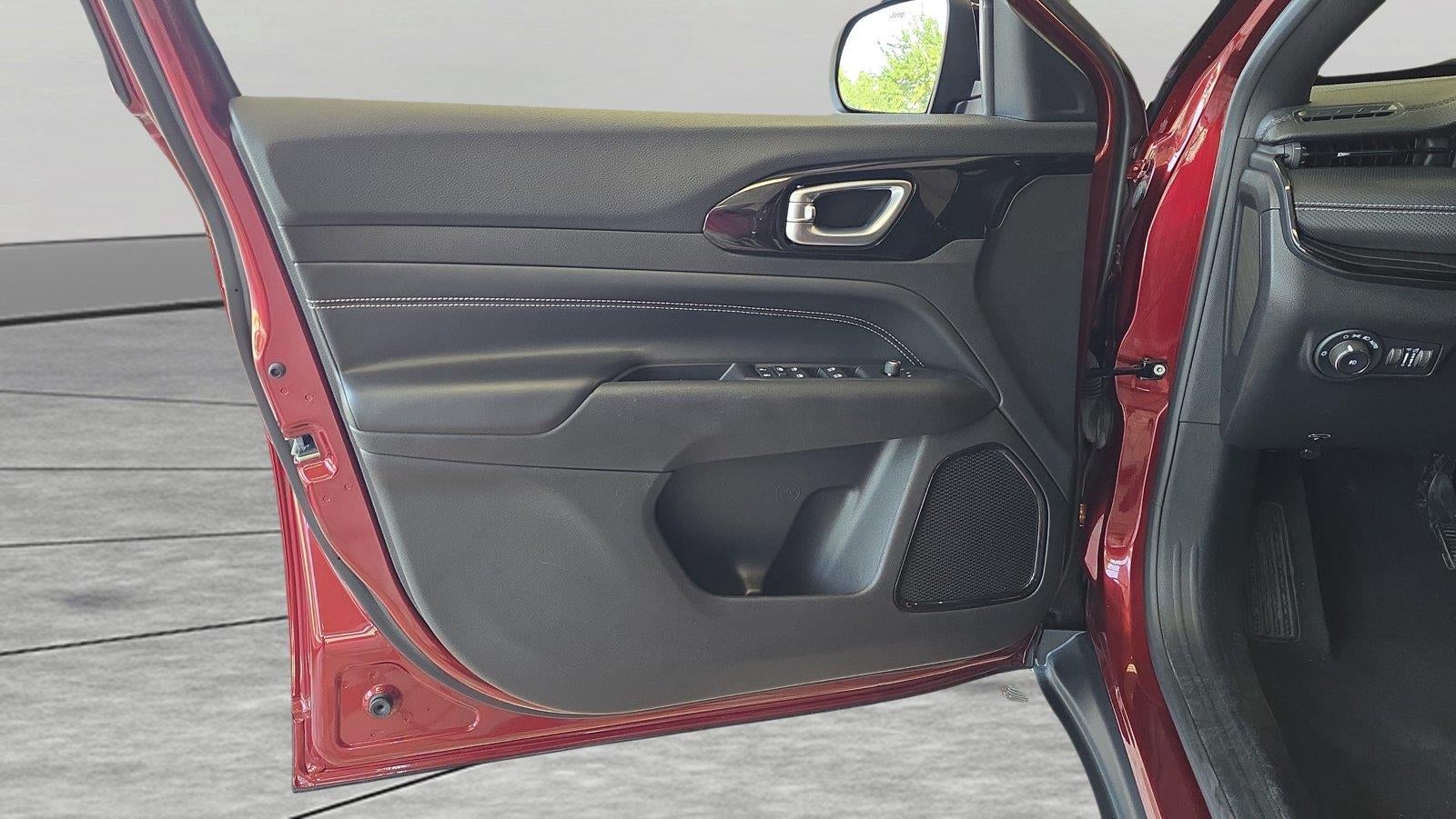 2022 Jeep Compass Altitude