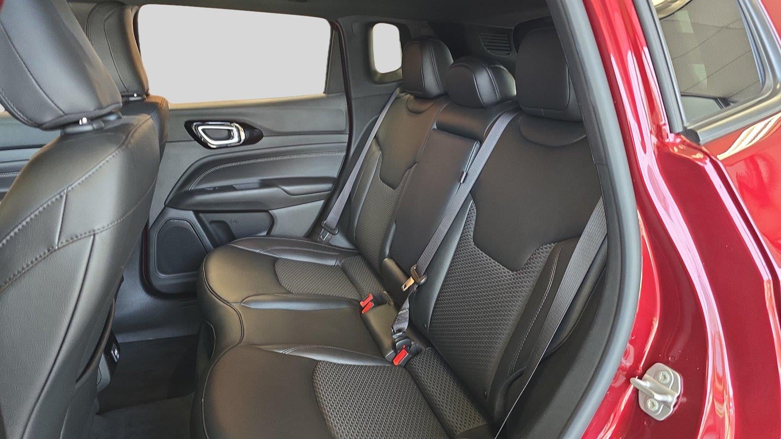 2022 Jeep Compass Altitude
