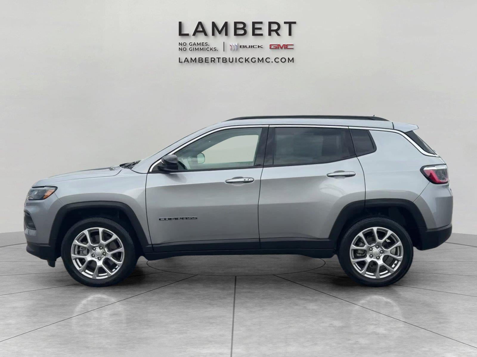 2023 Jeep Compass Latitude Lux