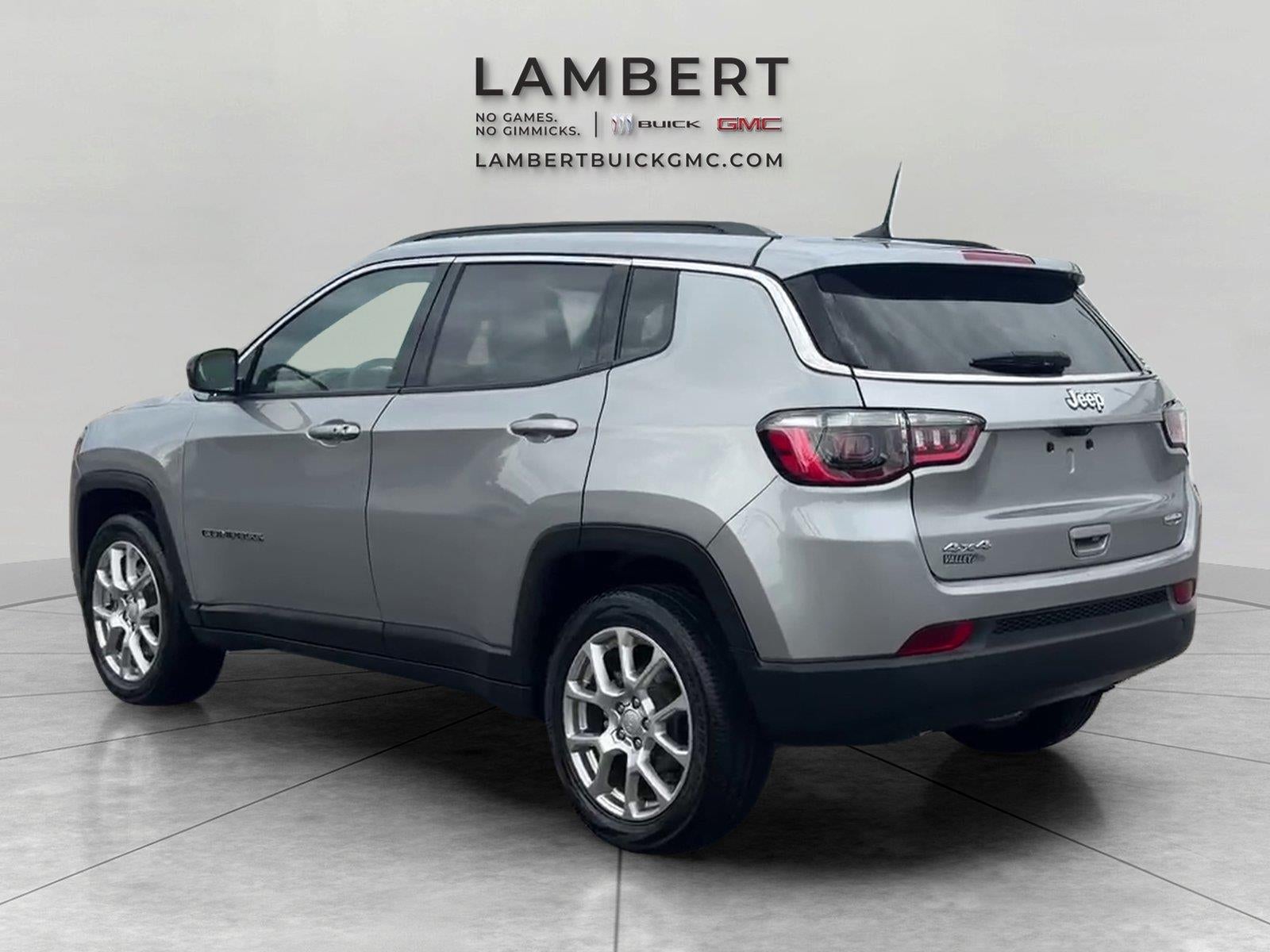 2023 Jeep Compass Latitude Lux