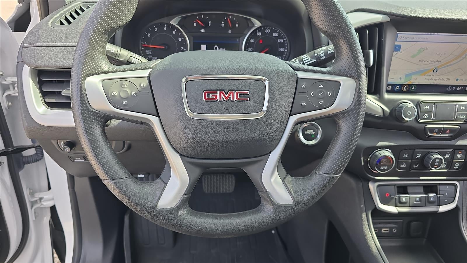 2023 GMC Terrain SLE