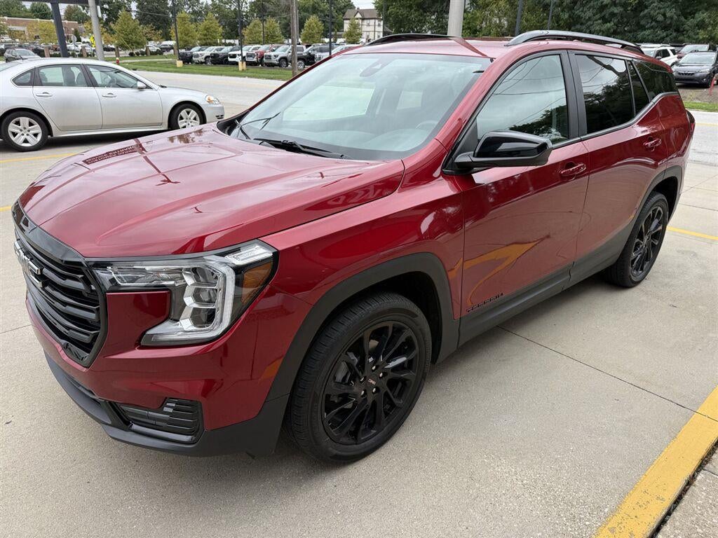 2024 GMC Terrain SLE