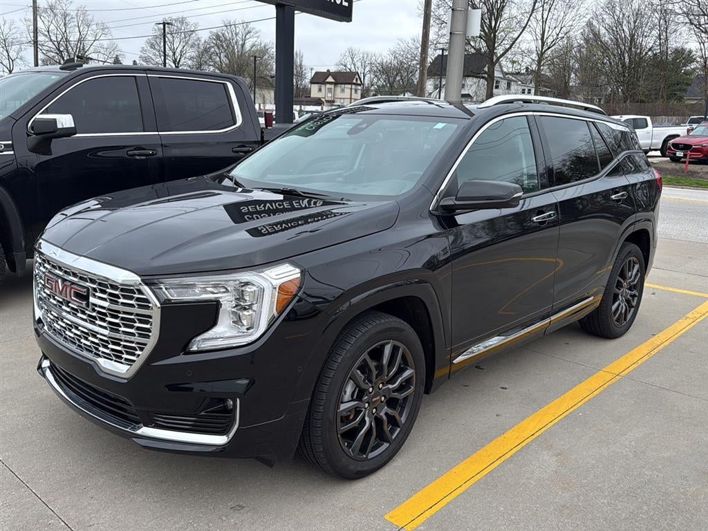 2023 GMC Terrain Denali