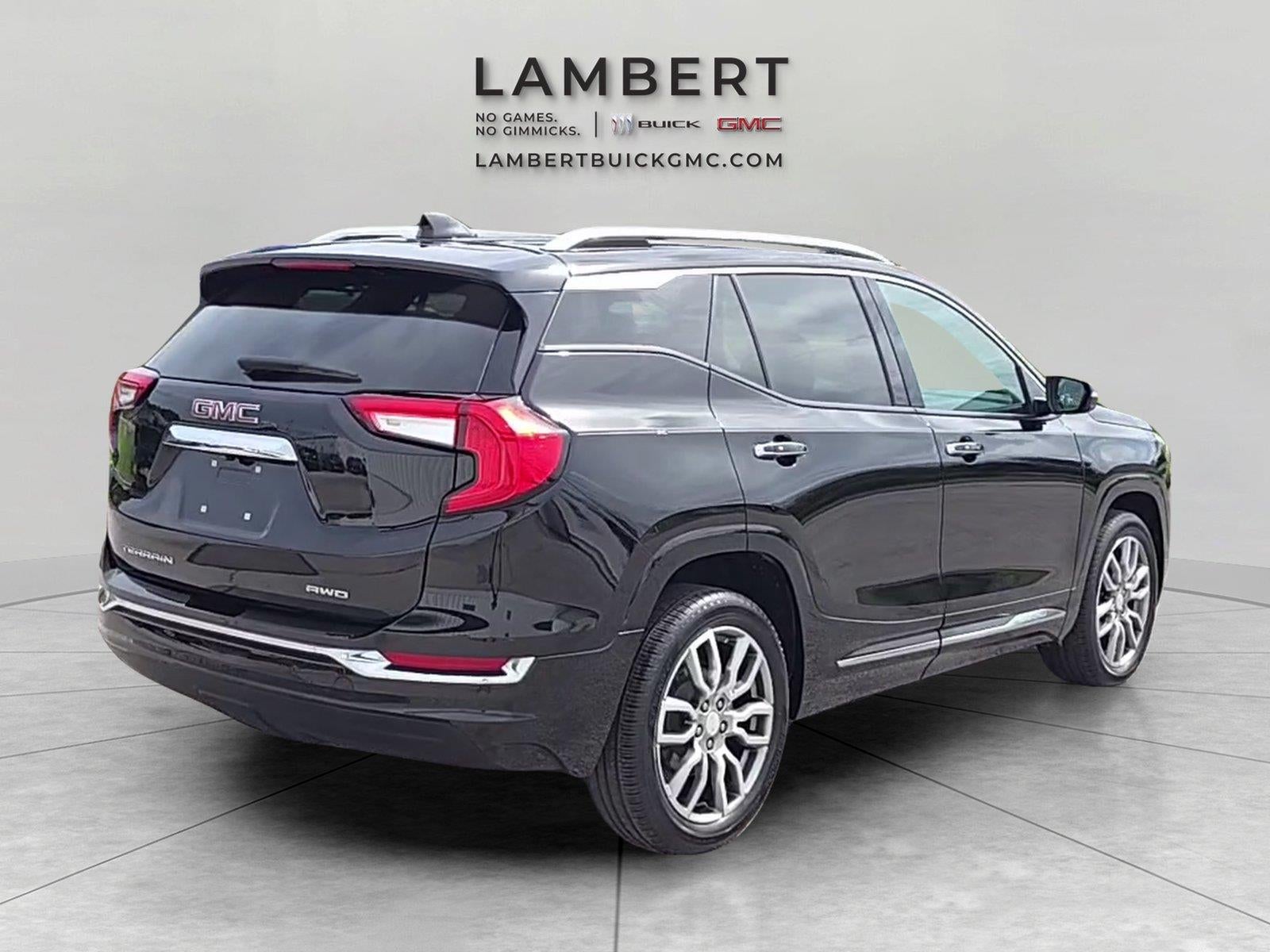 2023 GMC Terrain Denali