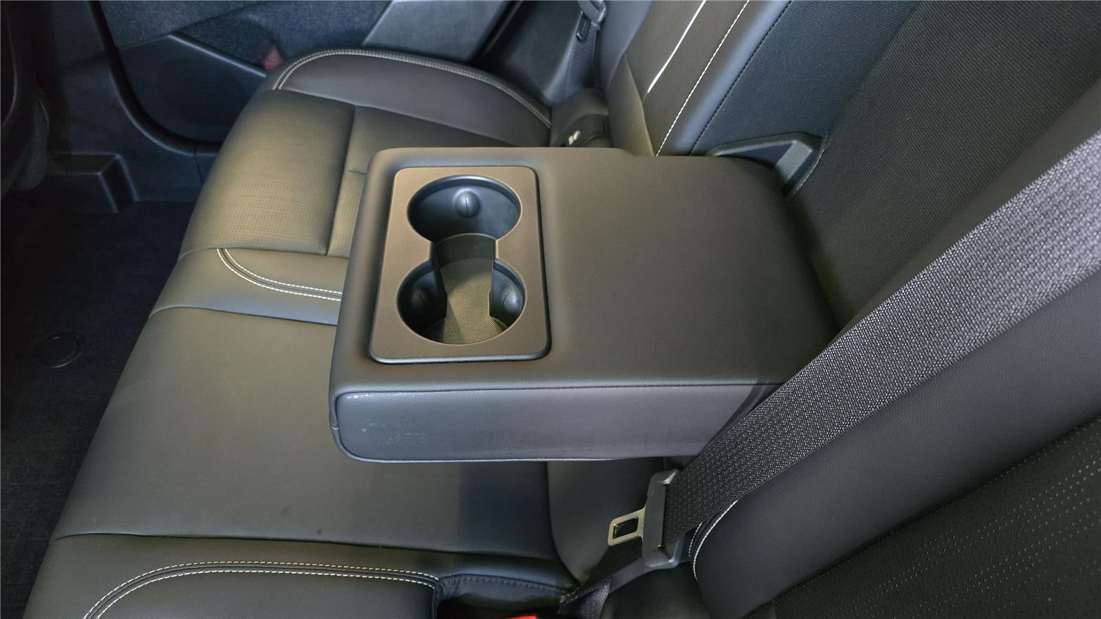 2025 Cadillac OPTIQ Luxury 2