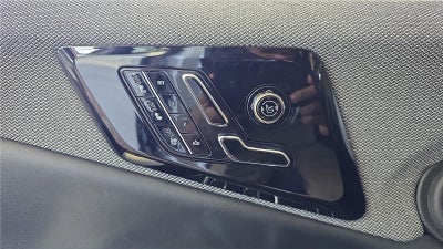 2025 Cadillac OPTIQ Luxury 2