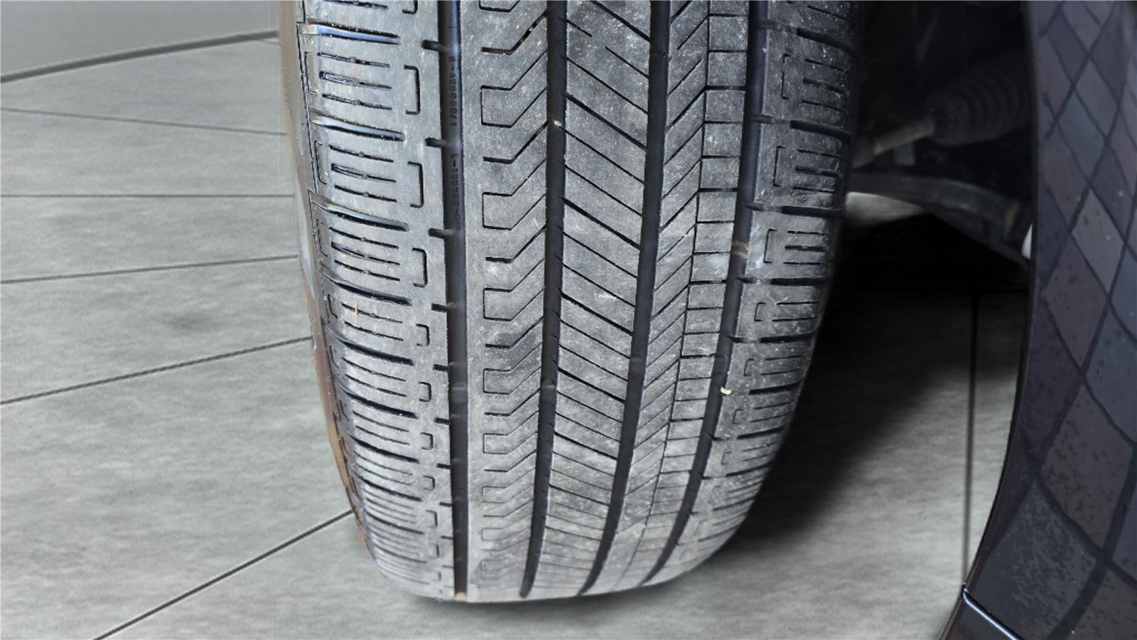 2025 Cadillac OPTIQ Luxury 2