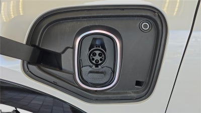 2025 Cadillac OPTIQ Luxury 2