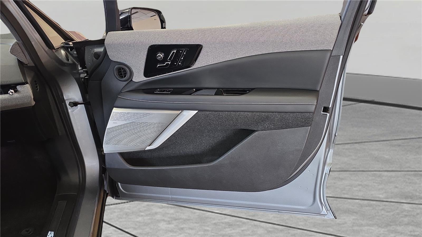 2025 Cadillac OPTIQ Sport 2