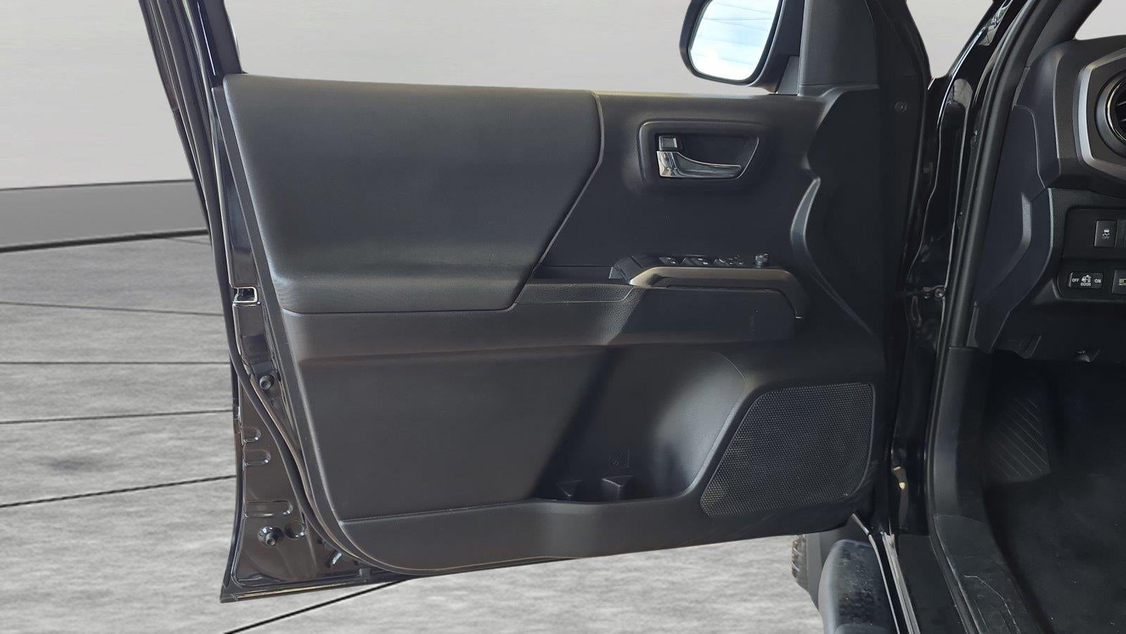 2021 Toyota Tacoma 4WD SR