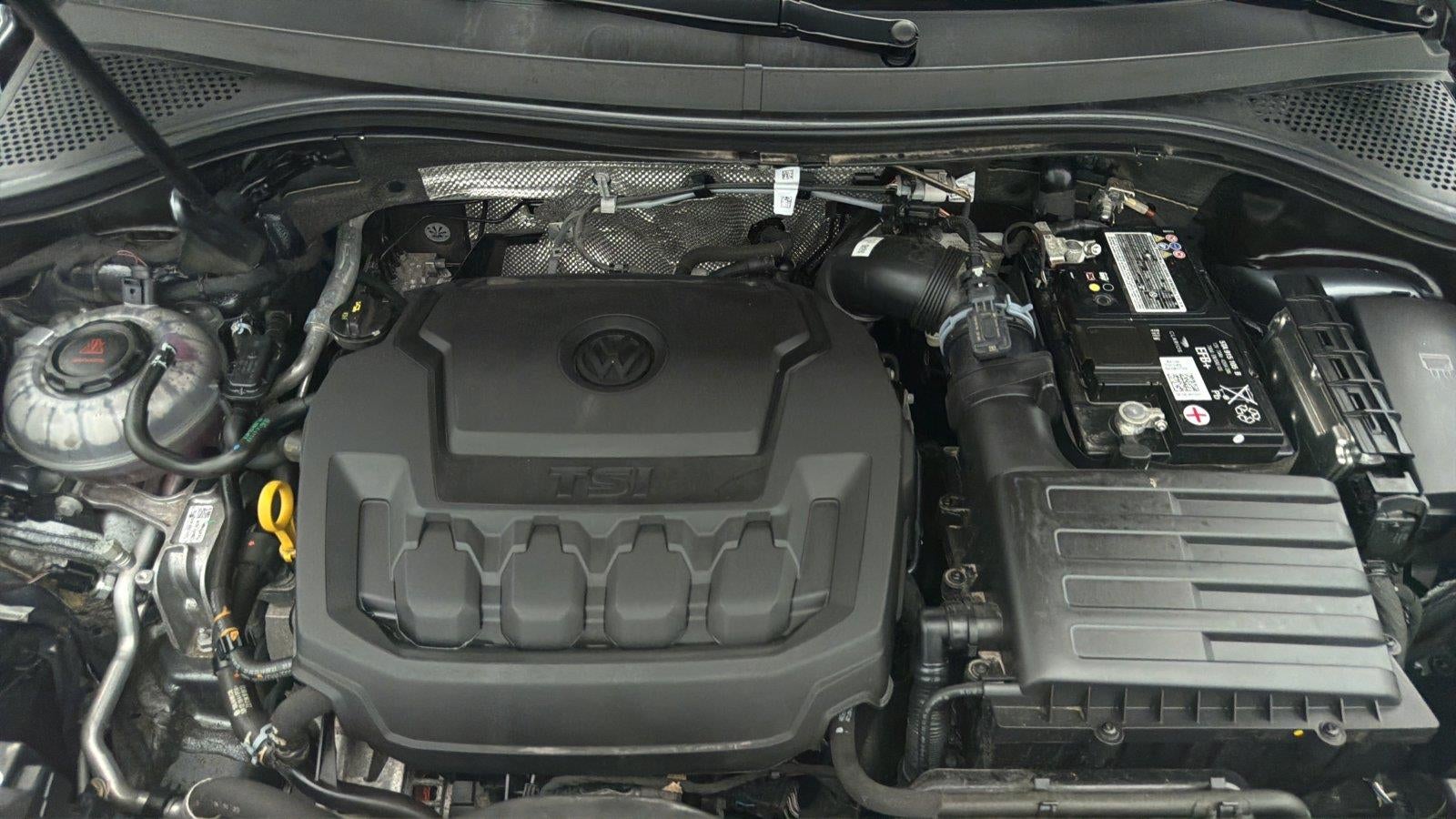2023 Volkswagen Tiguan SE