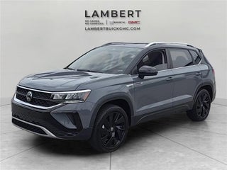 2024 Volkswagen Taos SE
