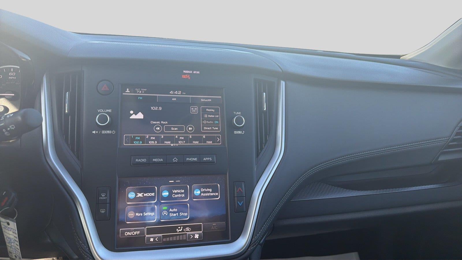 2025 Subaru Outback Base