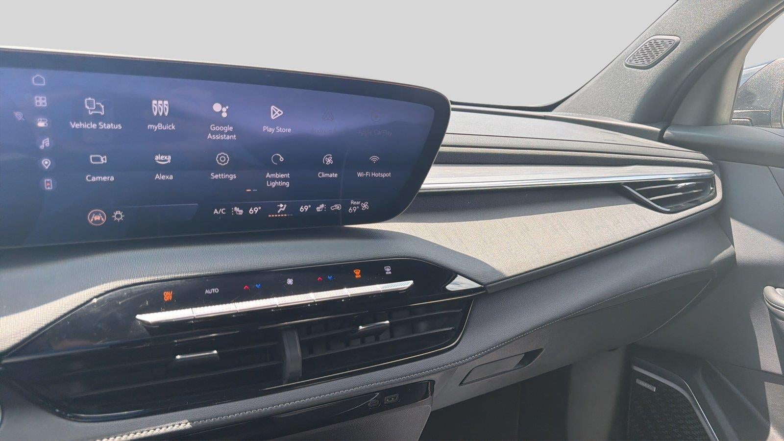 2025 Buick Enclave Preferred