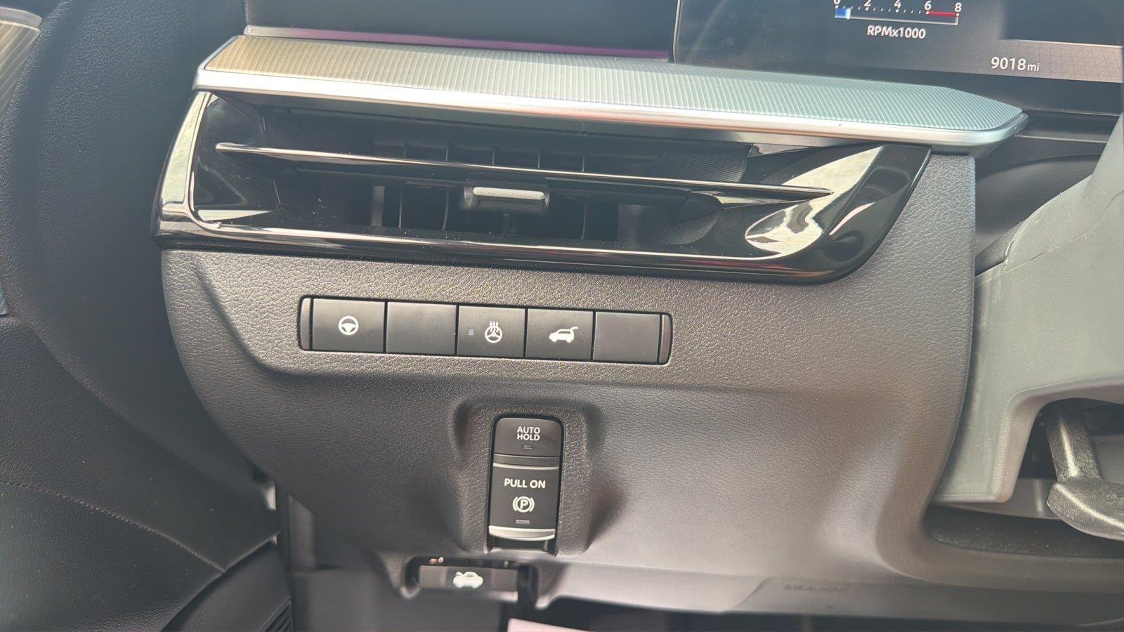 2025 Nissan Murano SL