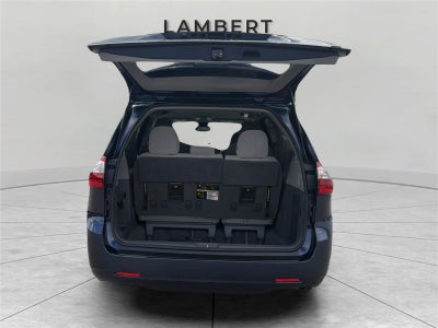 2020 TOYOTA TRUCK SIENNA LE