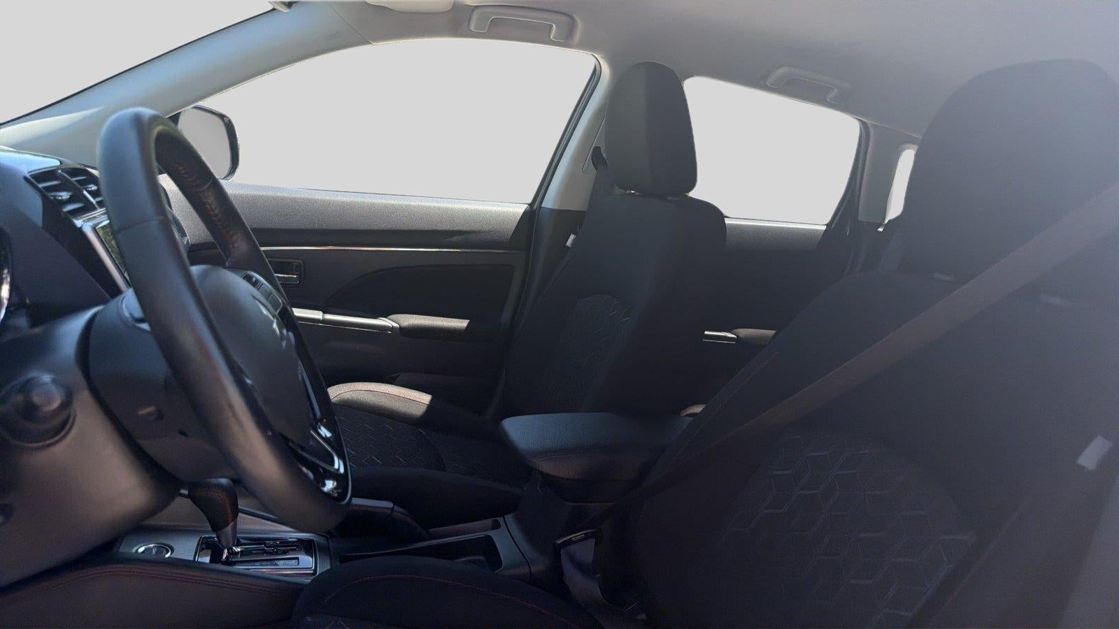 2023 Mitsubishi Outlander Sport ES