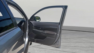 2023 Mitsubishi Outlander Sport ES