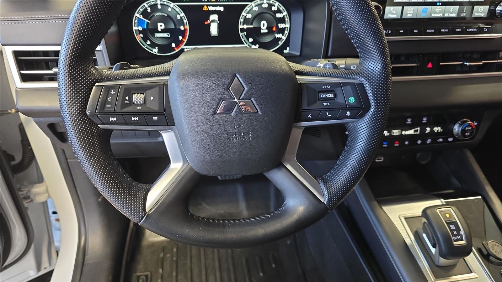 2023 Mitsubishi Outlander SEL